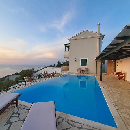 Villa Ioanna Kalamítsi Екстериор снимка