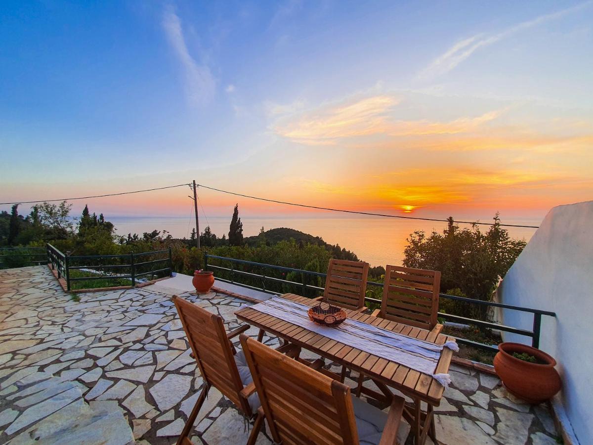 Villa Ioanna Kalamítsi Екстериор снимка