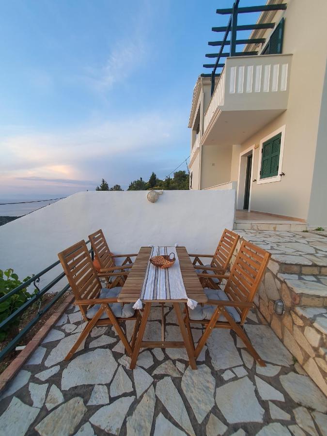 Villa Ioanna Kalamítsi Екстериор снимка